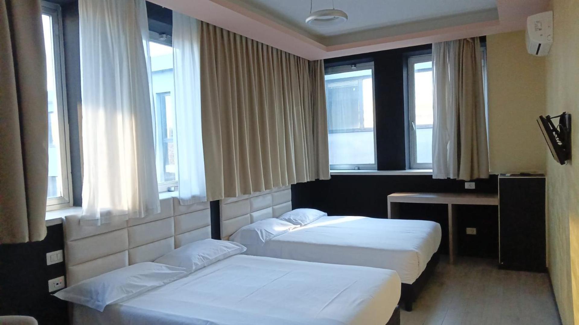 Queen Hotel Sesto San Giovanni Eksteriør bilde
